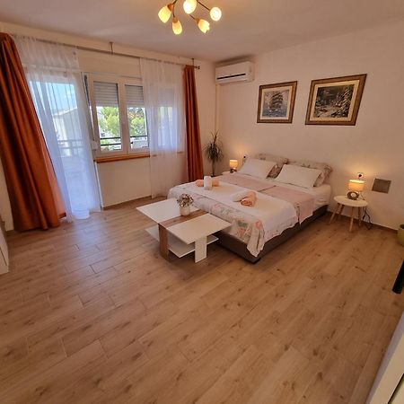 Apartment Bruno Crikvenica Luaran gambar