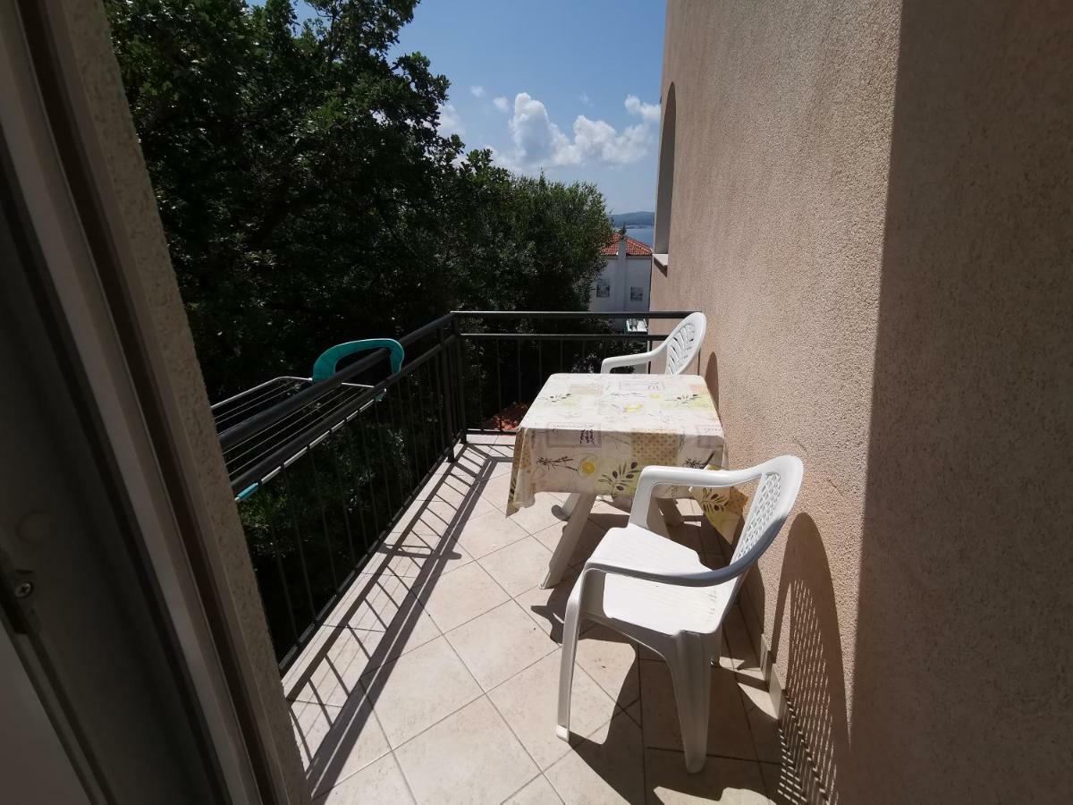 Apartment Bruno Crikvenica Luaran gambar